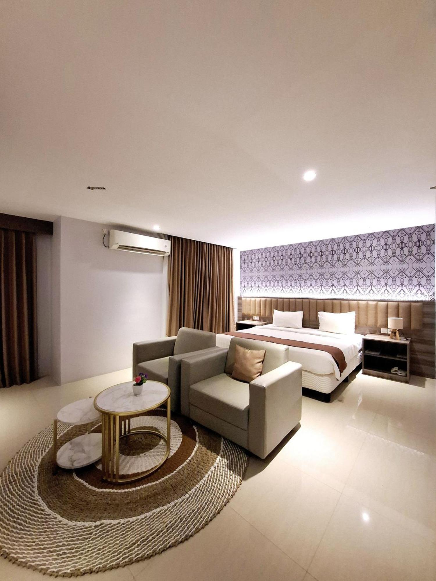 Sm Tower Hotel And Convention Berau Tanjung Redep Екстериор снимка