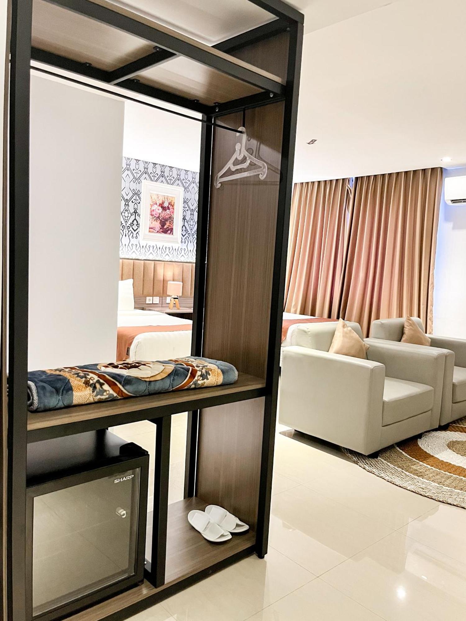 Sm Tower Hotel And Convention Berau Tanjung Redep Екстериор снимка
