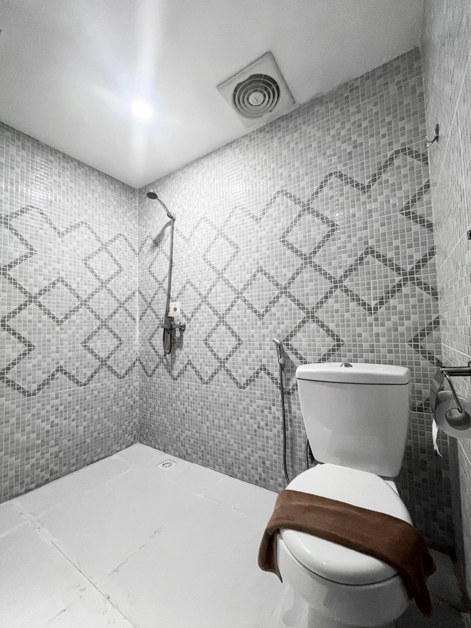 Sm Tower Hotel And Convention Berau Tanjung Redep Екстериор снимка